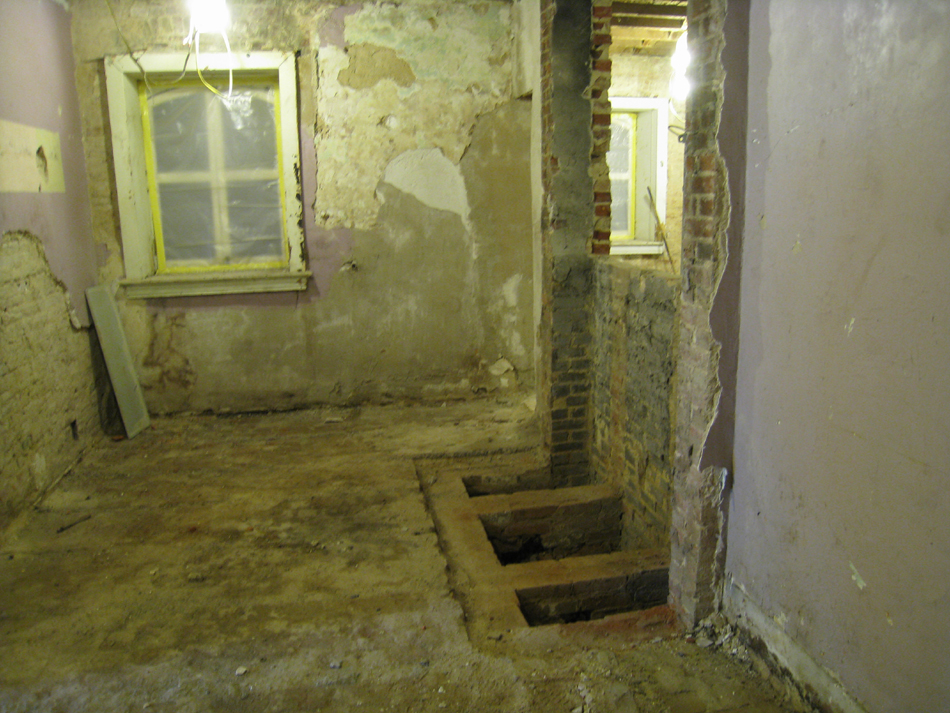 Basement - South Room With Ventilation Ducts