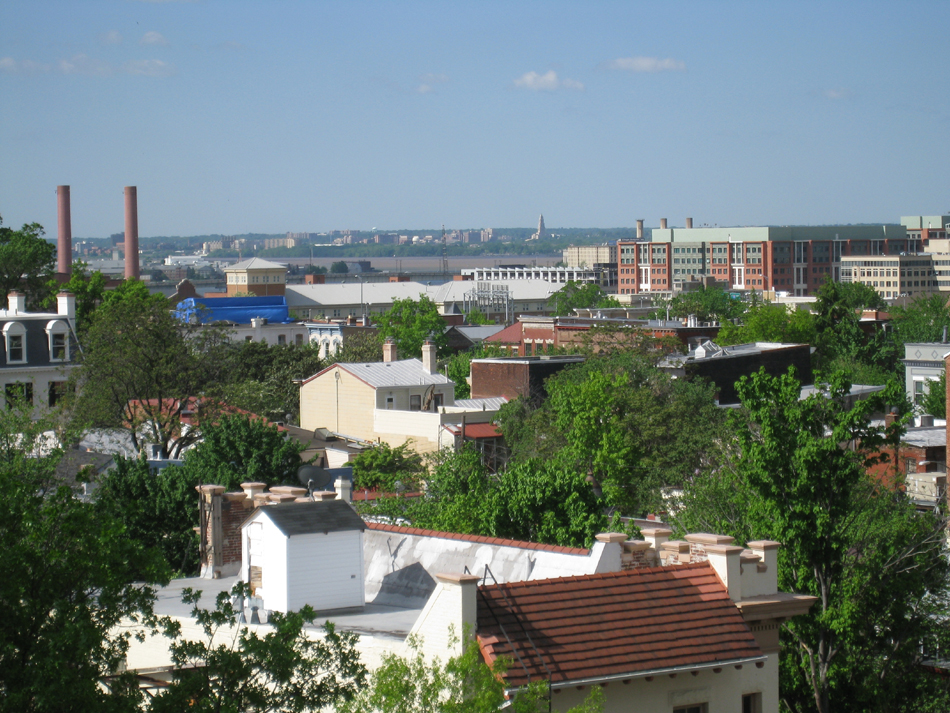 Roof--View of Potomac and Alexandria from Widow's Walk - April 29, 2011